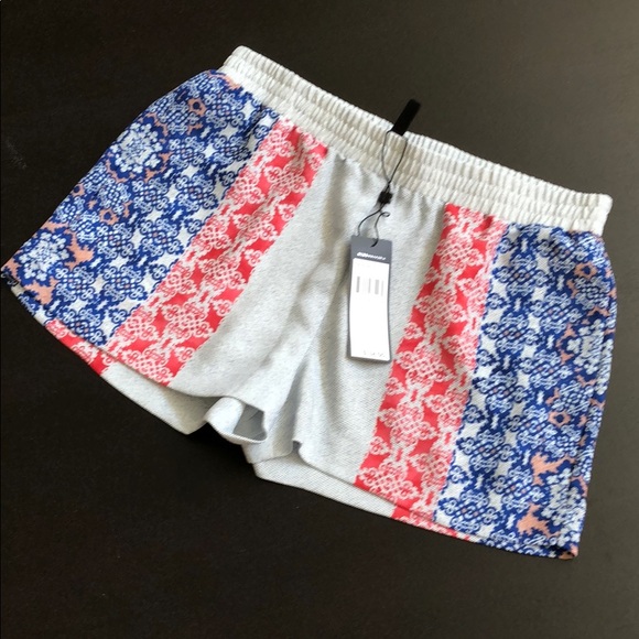 BCBGMAXAZRIA NWT blue shorts - Picture 2 of 3